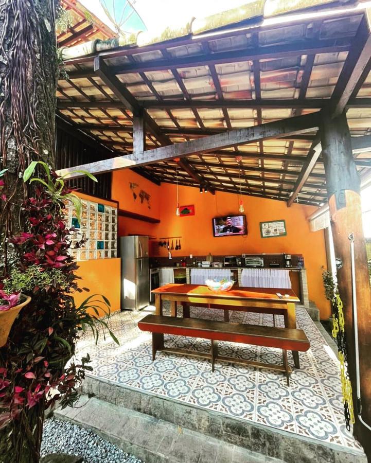 Biergarten Hostel *
